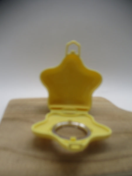 2025 JAPANESE Plastic case Die cut Star yellow for Display doll case