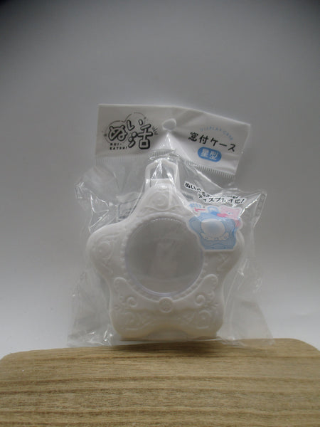 2025 JAPANESE Plastic case Die cut Star white for Display doll case