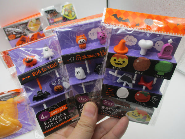 set of 8 A Halloween seria food picks food  cutter mold for lunch box Bento