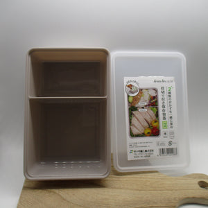 Storage container with 2 divider lunch box lunch case 700ml made in JAPAN BPA free