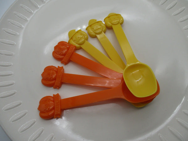 Halloween mini pumpkin spoon 10pcs Orange Yellow For deco bento lunch box