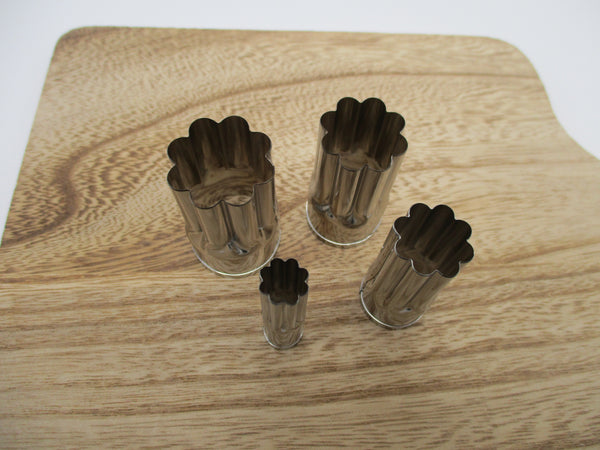 Takamori Decorative Stainless Vegetable Cutter Mold 菊 kiku  set of 4